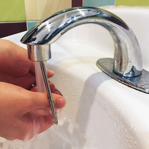 China One Touch Instant-Off Automatic Thumb Control Tap Valve Faucet Water Saver HT1278 China factory supplier manufacturer